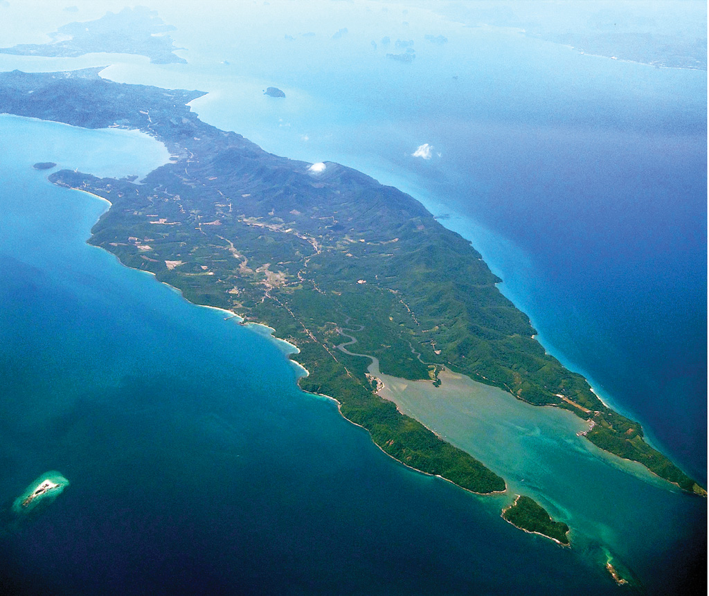 Koh Yao Yai, looking north | Photo by Bill O'Leary