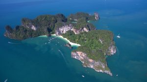 Koh Hong, Krabi - Photo by Image Courtesy of Lee Marine International Marine Brokerage. PhotograPher: JIm PouLsen