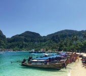 Longtails at Tonsai Bay, Phi Phi Don