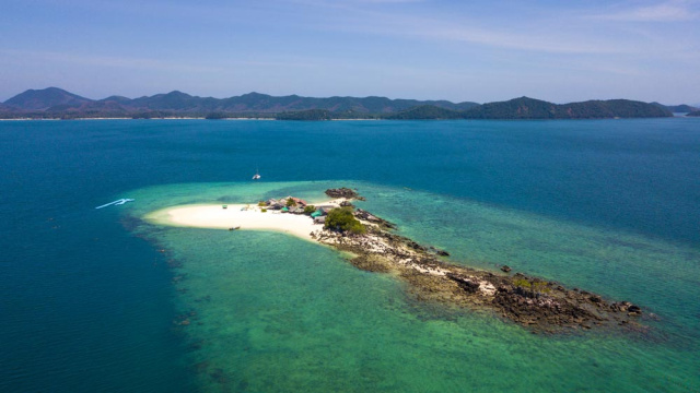Koh Khai Nai abandoned