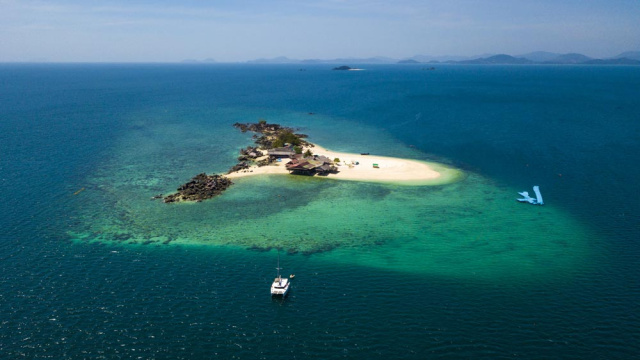 Koh Khai Nai with broken jetty off right