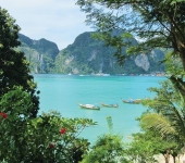 Phi Phi Don, Tonsai Bay